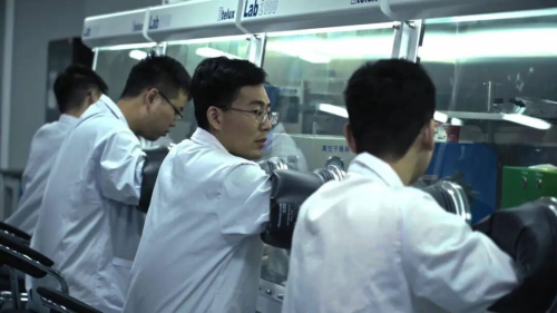 Dongfeng, Dongfeng to mass-produce solid-state batteries in H2 2026, enabling 1,000 km+ range