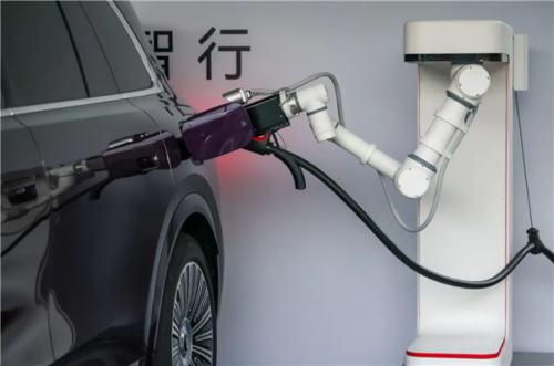 Xiaomi, Xiaomi unveils home charging robotic arm, targeting Q4 2026 launch
