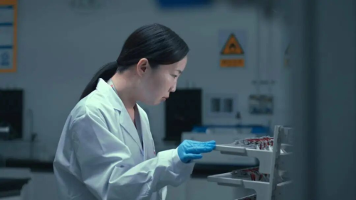 Dongfeng, Dongfeng to mass-produce solid-state batteries in H2 2026, enabling 1,000 km+ range