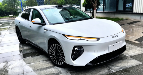 BYD Seal 08 arriving at dealerships ahead of July 2 launch in China