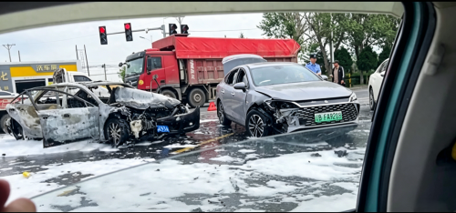 BYD, BYD Qin, PHEV, Mazda, Mazda 3, BYD Qin L PHEV breaks electric fire stereotype as Mazda 3 ignites