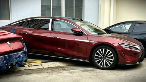 BYD Great Han spied, brings nine minute flash charging to pressure luxury