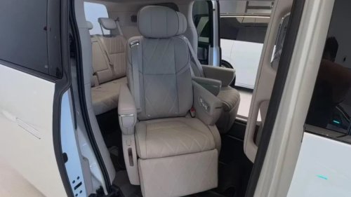 Leapmotor, Battery, Leapmotor D99 EREV minivan with 80.3 kWh battery reached dealers in China