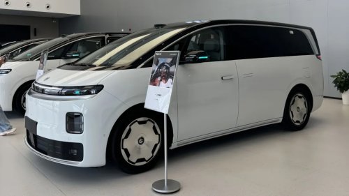 Leapmotor, Battery, Leapmotor D99 EREV minivan with 80.3 kWh battery reached dealers in China
