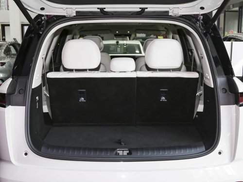 BYD, BYD Tang, BYD Great Tang launched, full-size 3.9-second crossover hits China market from 35,500 USD