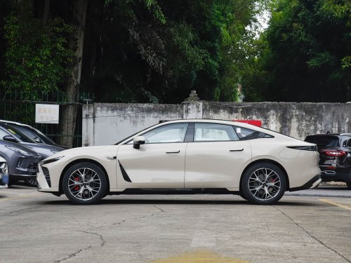 Chery, AWD, Chery’s new Exeed Exlantix ES revealed with AWD and 4.9s sprint ahead of June 10 pre-sales