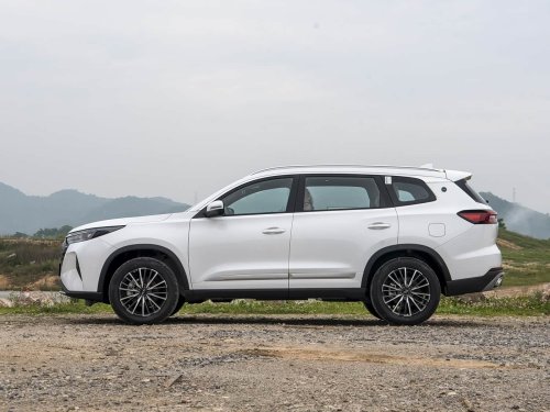 Chery launches Tiggo 8 Champion Family, adds Falcon 500 assisted driving system from 13,700 USD in China