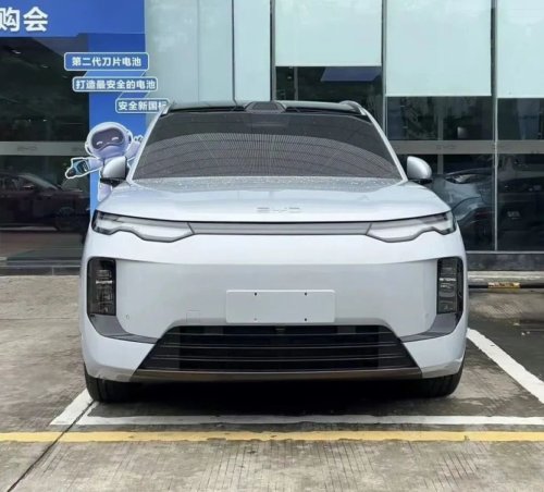 BYD Sealion 08 arrives at dealerships across China ahead of expected July launch