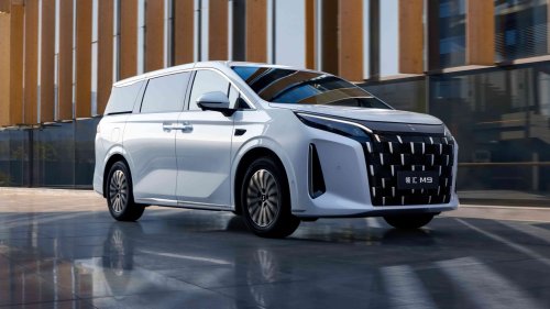 BYD launched Linghui M9 ride-hailing MPV for 27,770 USD in China
