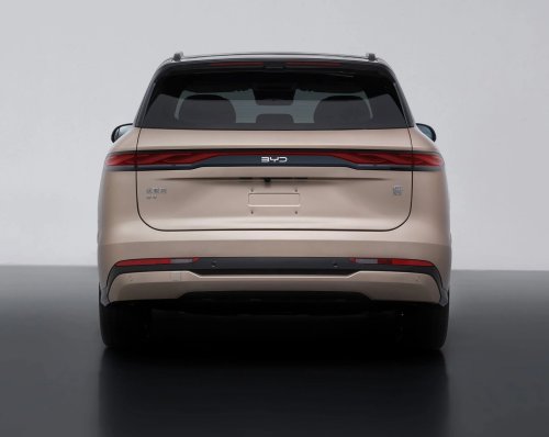 New BYD Atto 8 (Sealion 8) exposed with 402 hp