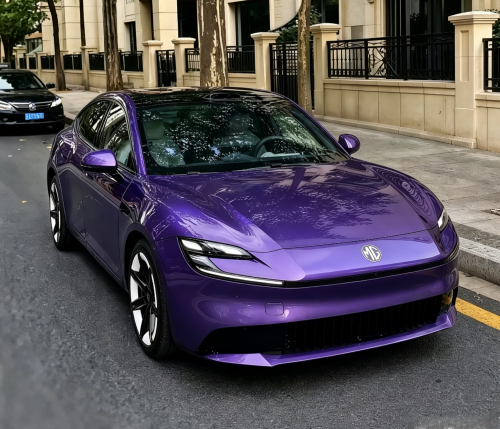 MG, GM, MG GM aborts broadcast over copycat claims as MG 07 hits streets