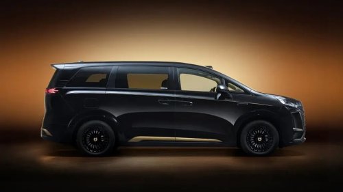 BYD, BYD Denza D9, Denza, BYD’s Denza D9 revealed Dark Gold color option priced at 4,415 USD in China