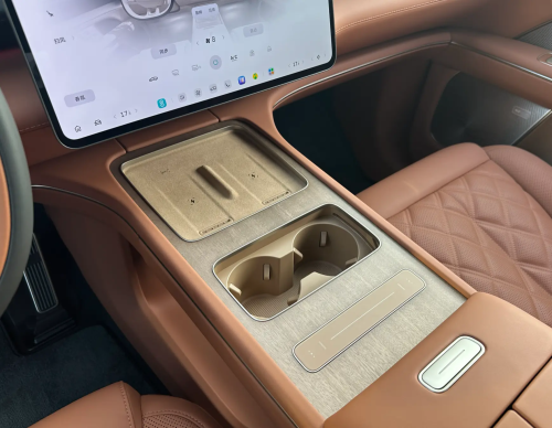 NIO, Nio ES8 expands lineup with new five-seater model,BaaS option starting from 40,400 USD