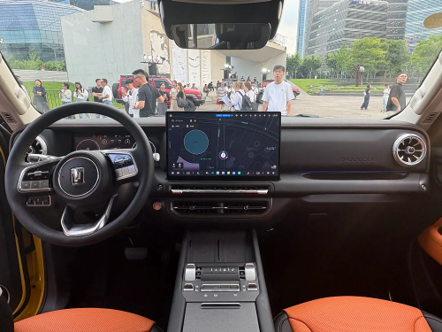 Refreshed Tank 300 with extended wheelbase and dual hybrid powertrain options opens pre-sales in China