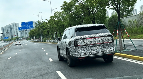 Zeekr, Camouflaged Zeekr 9X five seater with 5.2m spotted on road test ahead of global launch
