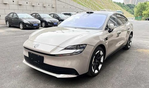 MG 07 arrives at dealerships across China with 840 km range and 800V ahead of July 29 pre-sale