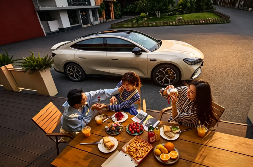 Geely, Xiaomi, Xiaomi SU7, Geely Galaxy TT debuts as a Xiaomi SU7 look-alike with 725 km CLTC range