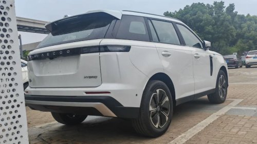 Jaecoo J5 spotted in China with LiDAR, hinting at “self-driving” & hybrid upgrade