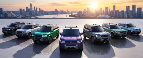 Leaks and flooded charge ports: BYD Ti7 owners in China report detached glass roofs