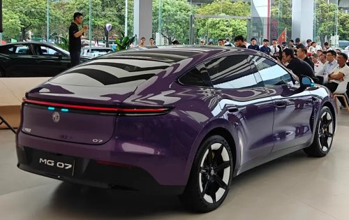 MG 07 arrives at dealerships across China with 840 km range and 800V ahead of July 29 pre-sale