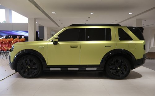 Chery, Freelander 8 arrives at dealerships before launch as Chery JLR begins 30-city roadshow
