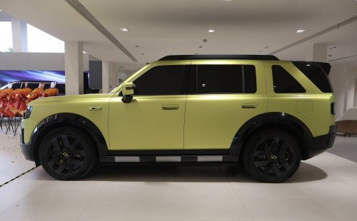 Freelander 8 arrives at dealerships before launch as Chery JLR begins 30-city roadshow
