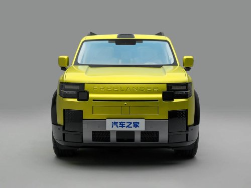 Freelander 8 interior goes beyond 46-inch display with Snapdragon 8397 ahead of August launch