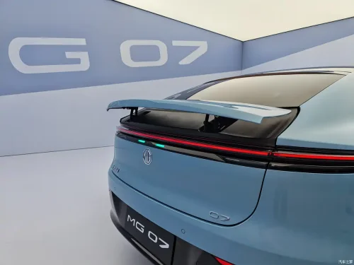MG 07 liftback offers liquid solid state battery tech from 22,100 USD