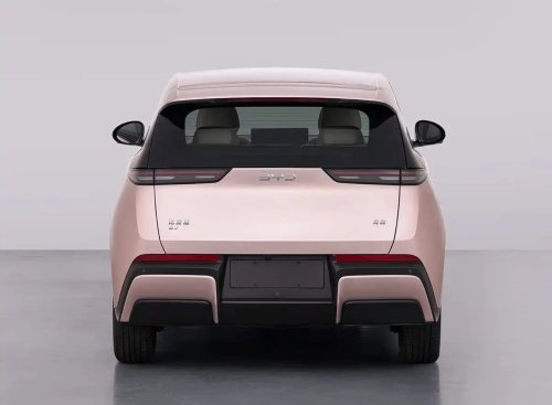 BYD, BYD Seagull, Hatchback, New BYD Seagull hatchback exposed with 425 mm longer body and 127 hp motor