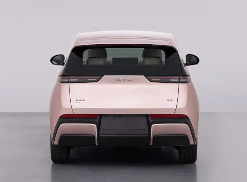 BYD, BYD Seagull, Hatchback, New BYD Seagull hatchback exposed with 425 mm longer body and 127 hp motor