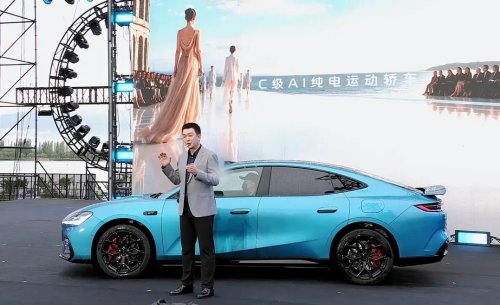 Geely, Geely Galaxy TT Ultra performance sedan breaks cover with 578 hp and 800V architecture