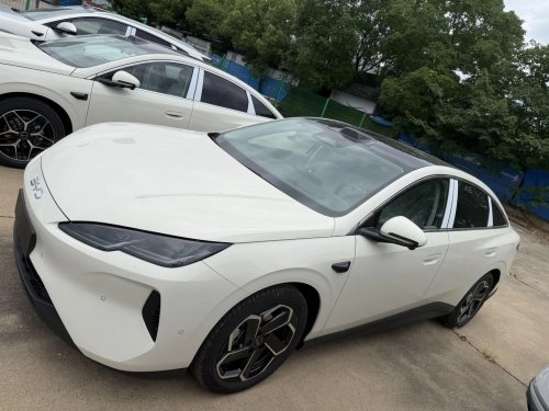 BYD, BYD Seal, New BYD Seal 06 reaches dealerships ahead of launch with 240 kw and flash charging revealed