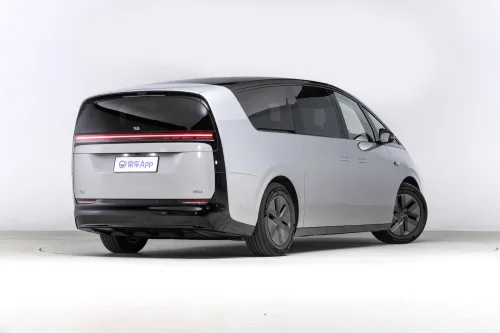 Li Auto to launch refreshed Mega MPV on September 2 with swiveling seats, tables and a large ceiling light