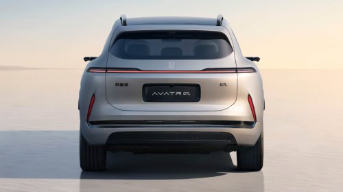 Tri-motor Avatr 07L crossover with 955 hp launched in China at 40K USD