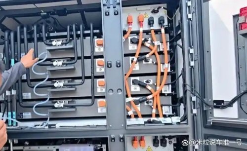 BYD, BYD partners with Sinopec, reshapes Shanghai petrol station into Flash Charging hub
