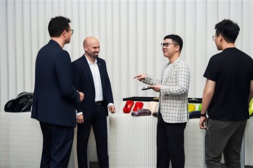 Chery, Chery’s Luxeed RX from ex-Ferrari designer 586 HP to start pre-orders on August 20