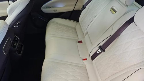 BYD’s Denza Z9S sedan with 1,100 km of range arrived at 101 dealers across China ahead of launch