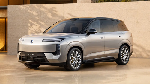 BYD’s new Denza N8 achieves 1,003km pure electric range with a 130.15 kWh battery
