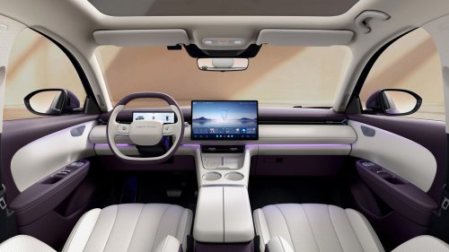 Jetta M6 EV sedan from FAW-VW revealed interior with double-bed configuration
