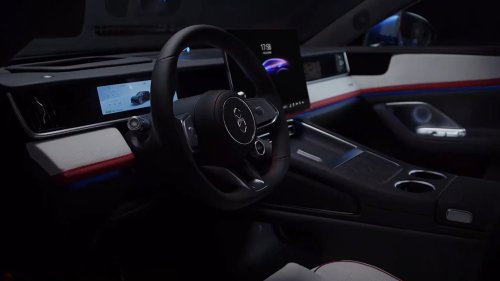 Chery’s Luxeed RX started presales in China to take on Xiaomi YU7
