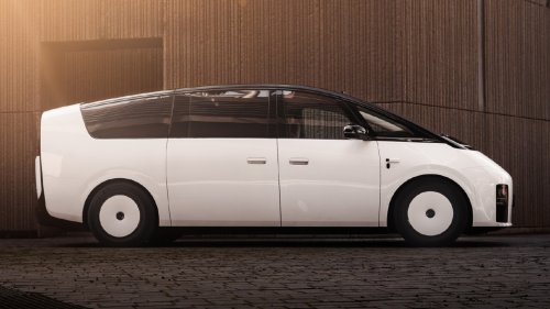 Li Auto founder compared next-gen Mega MPV with first iPhone