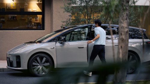 Li Auto launches the RWD i8 crossover to fight sluggish sales