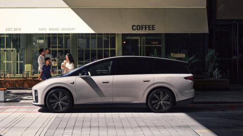 Li Auto launches the RWD i8 crossover to fight sluggish sales