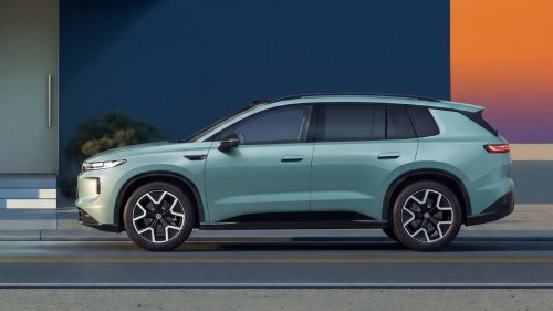 Volkswagen, Volkswagen ID. Aura T6 began presales in China at 20,225 USD