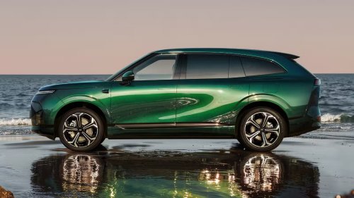 Xpeng G9L five-seat SUV revealed in China as a global model