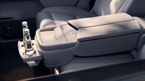 Xpeng G9L revealed price with rear-wheel steering &amp; 755 km range