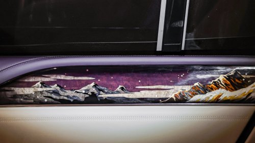 BYD adopts Rolls-Royce manners: 216K USD U8L offers mountain artwork for price of 3 Dolphins