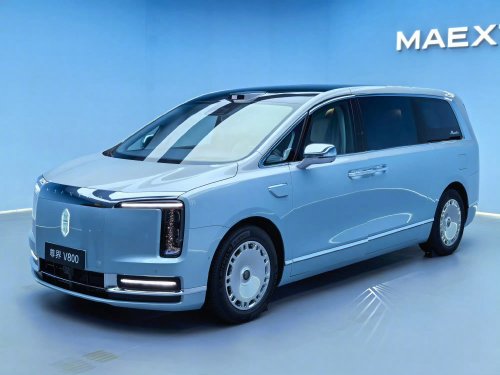 Huawei’s Maextro takes on Toyota Alphard with 1 million yuan V800 MPV