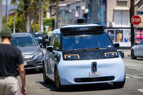 Zeekr, Alphabet’s Waymo imported over 3,200 Zeekr robotaxis in the US despite 102.5% tariffs