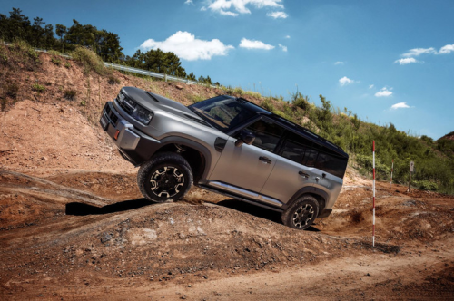 Geely, SUV, Geely’s first off-road SUV: Galaxy Zhanjian 700 with 1,113 hp hits 43,900 pre-orders in one hour